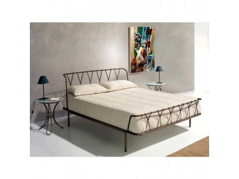 Metalowe łóżko kute model MK14