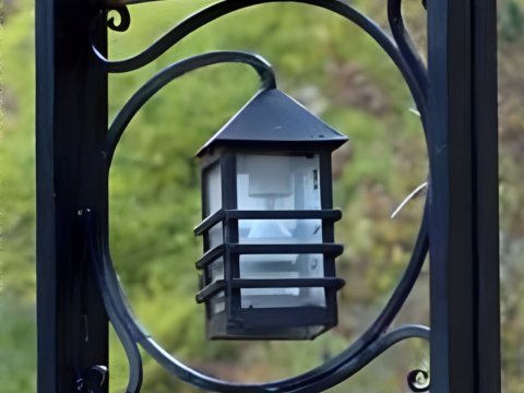 Metalowa lampa kuta 65x60...